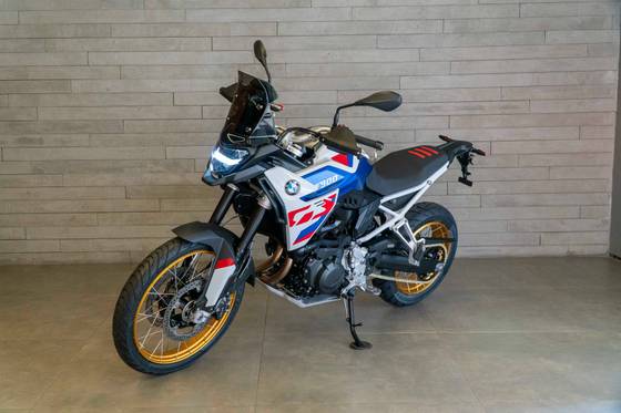 BMW F 900 GS PLUS BMW F 900 GS PLUS